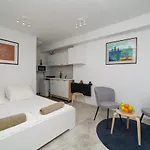 Victor - Adorable With Terrace+free Parking Appartement Cavtat