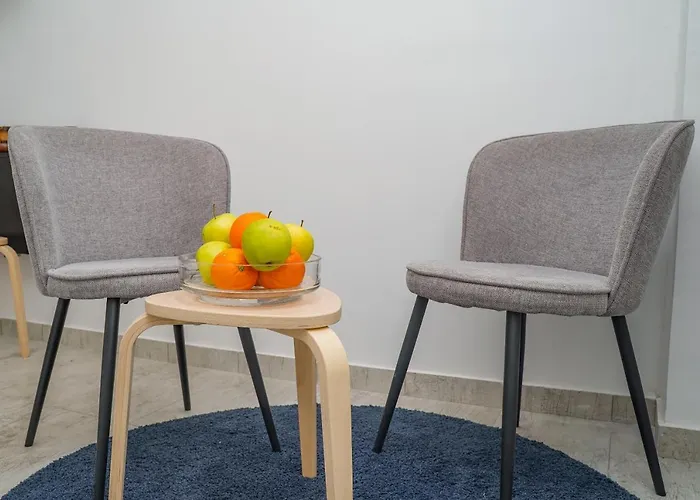 Apartment Victor - Adorable With Terrace+free Parking Cavtat